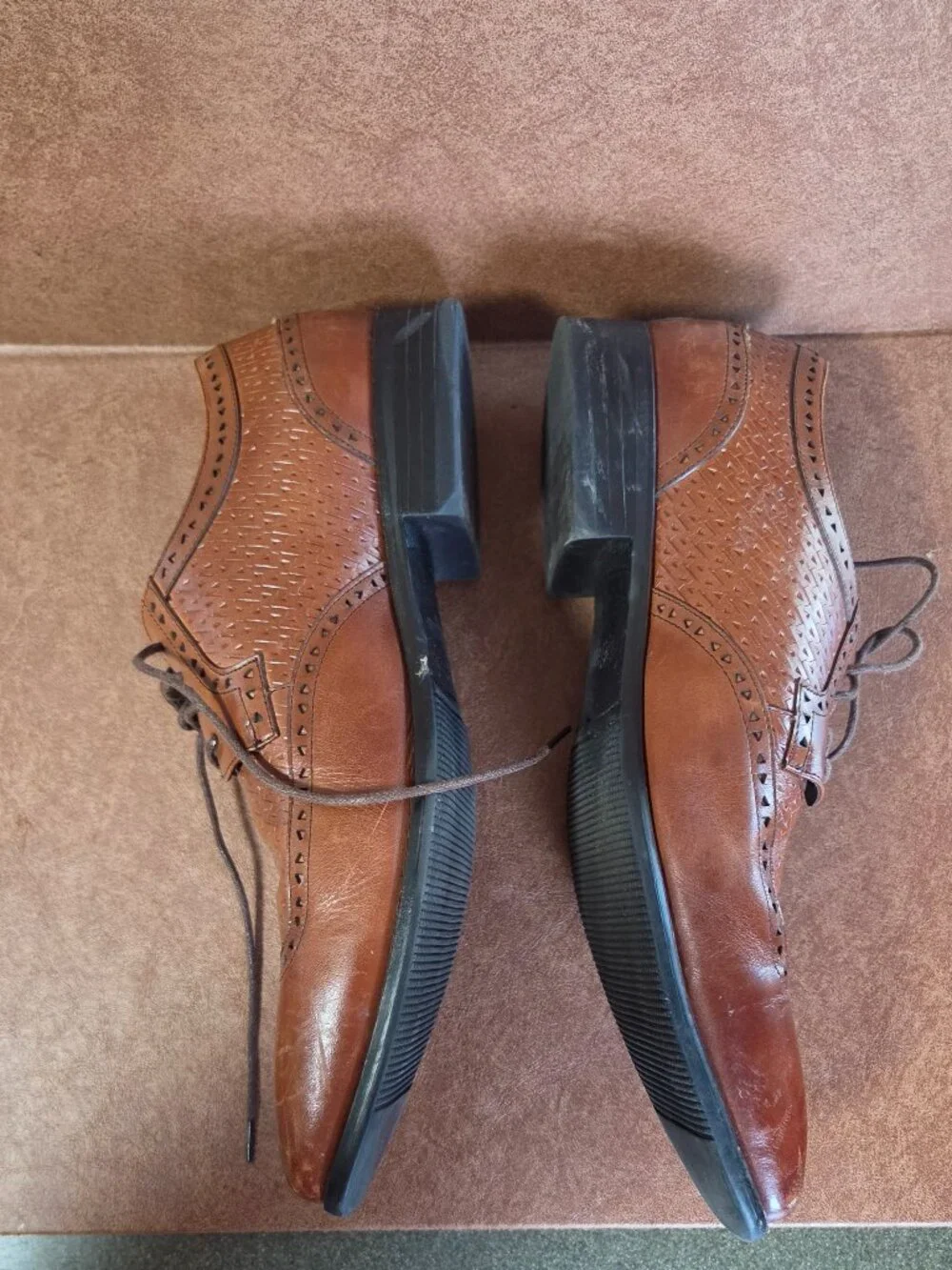 Stacy Adams Men's 25010-211 Cognac Brown Wingtip Leather Shoe Men's 10.5 W